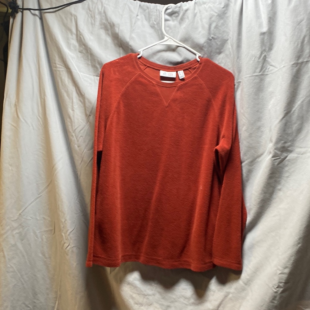 Size medium fleece shirt